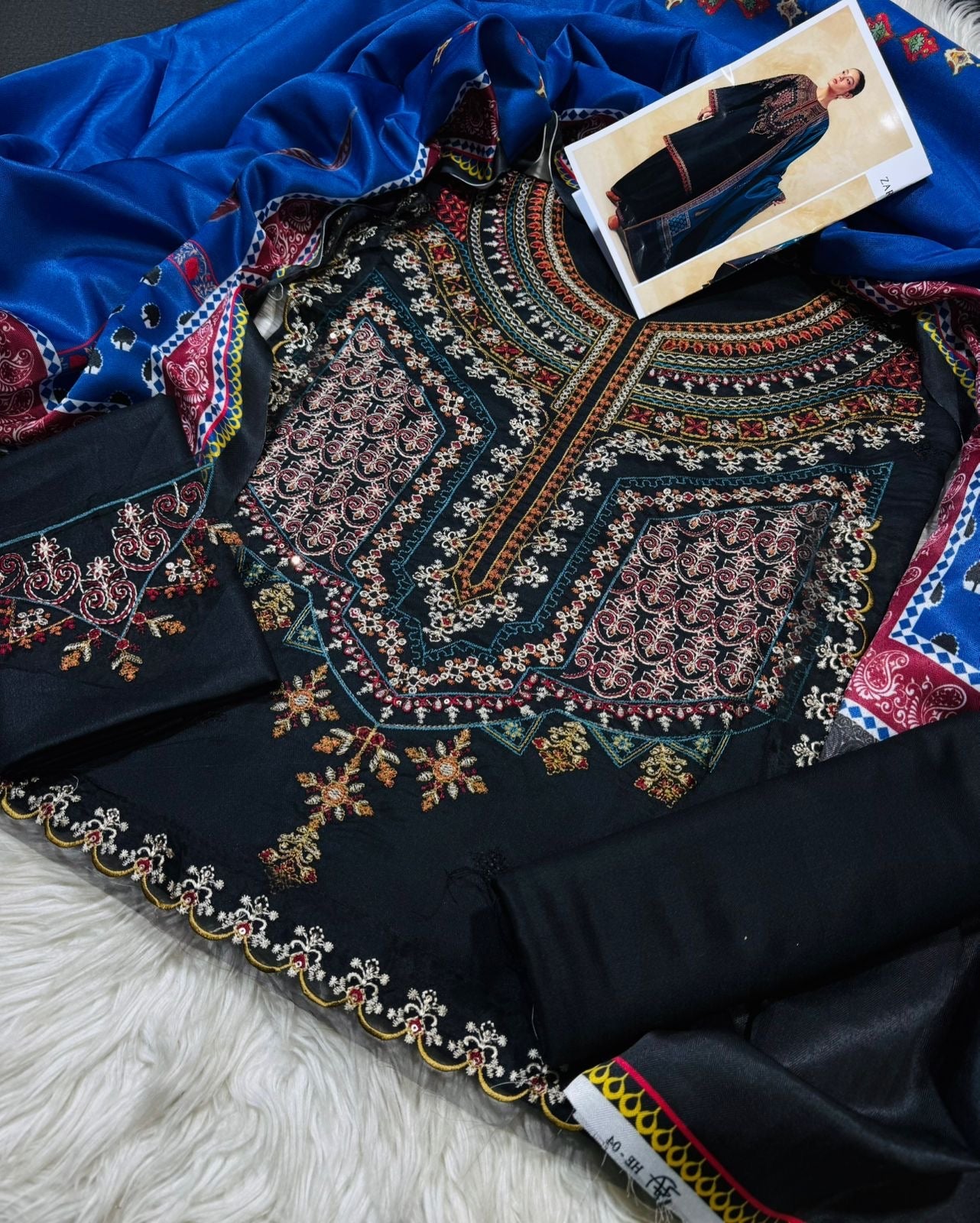 Zara Shah Jahan Embroidered Dhanak Unstiched 3pc SL-1031