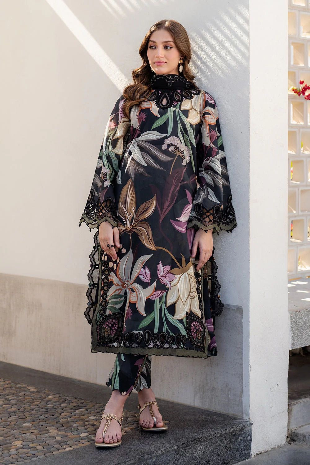 Baroque Printed Embroidered Unstiched Lawn 3pc (SL555)