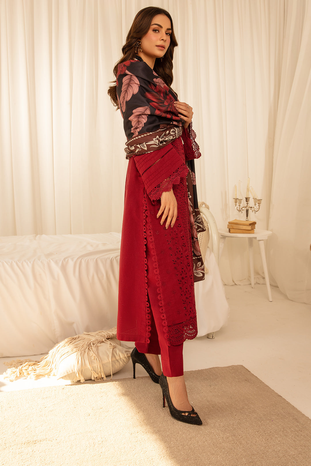 MAHAY HEAVY EMBROIDERED DHANAK UNSTICHED 3pc (SL-8362)