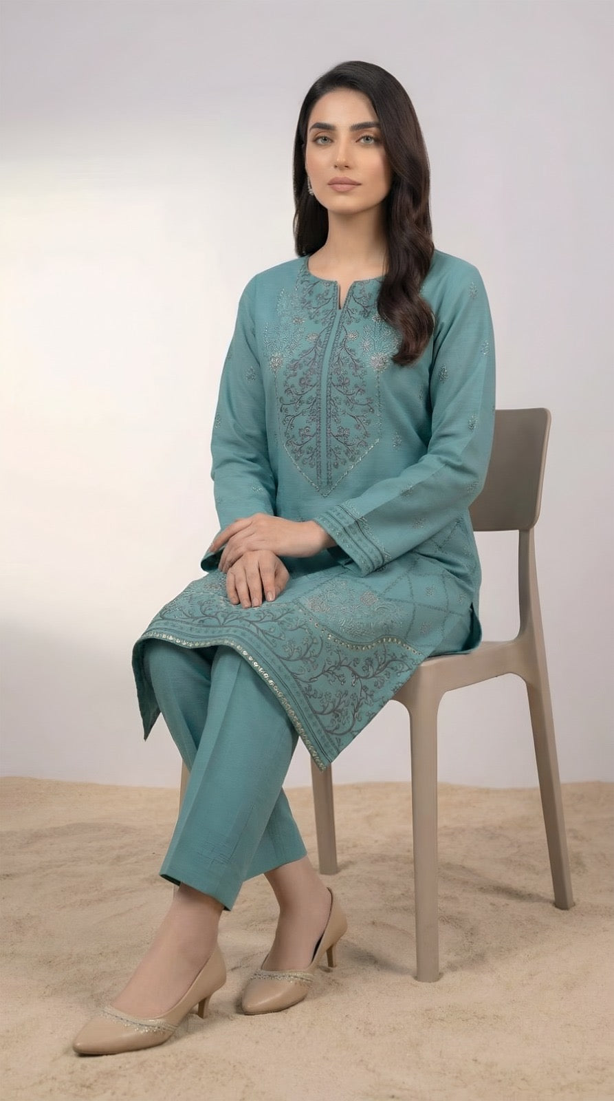 Zarysh-Embroidered Luxury Lawn Unstiched 2pc (ZT-715)