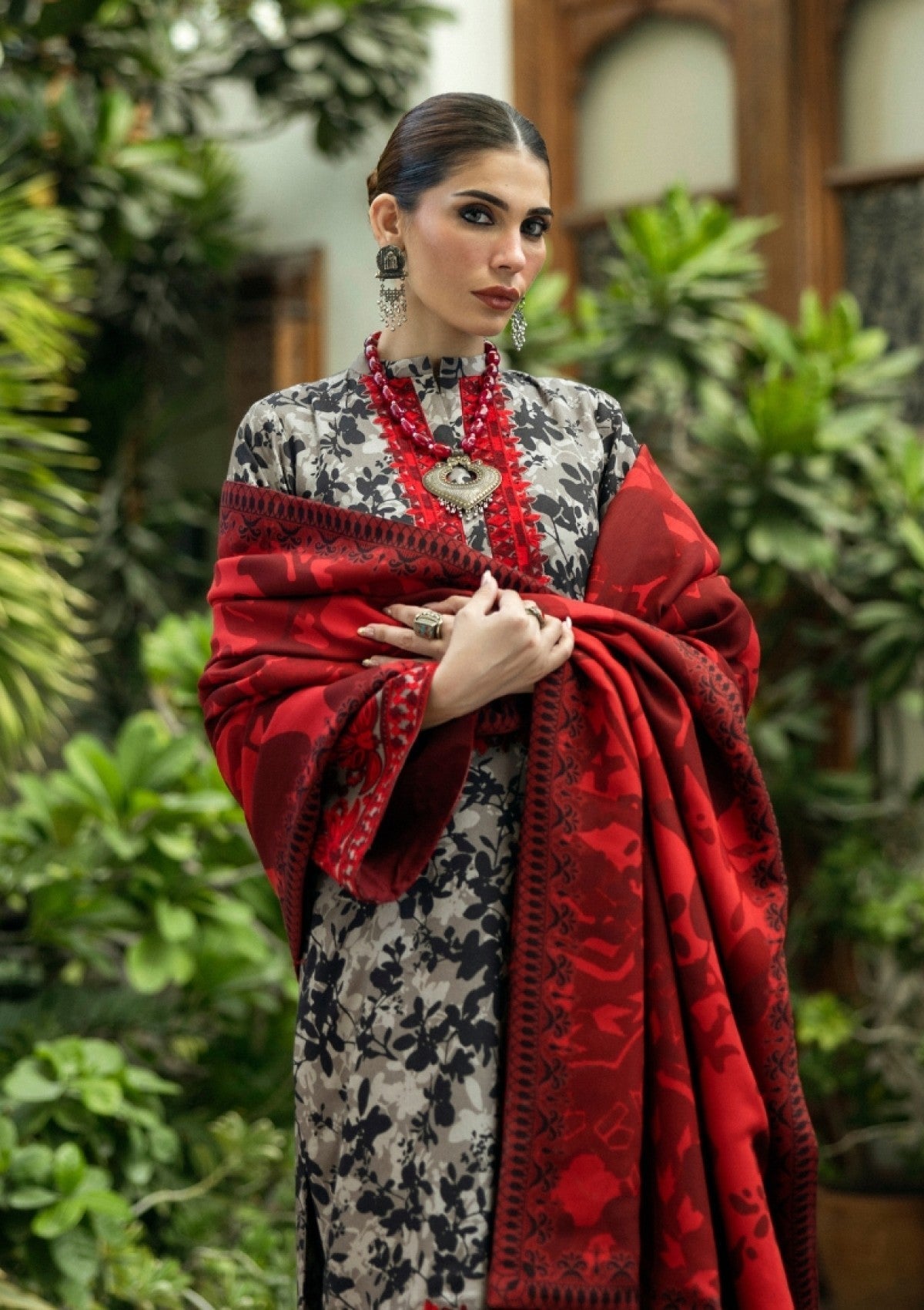 Iznik Printed Unstiched Linen 3pc
