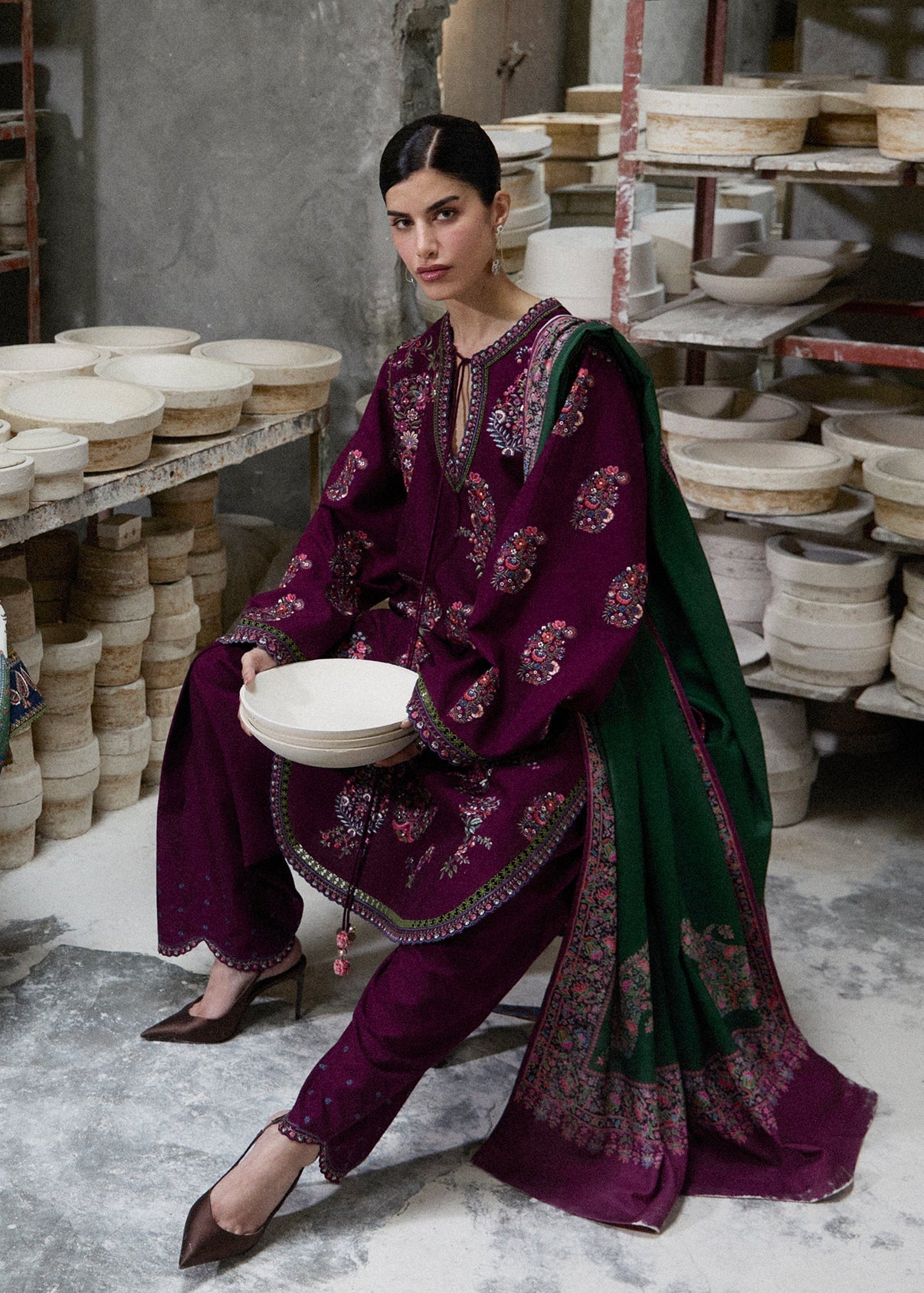 HUSSAIN REHAR-EMBROIDERED LAWN 3pc(SL-1230)
