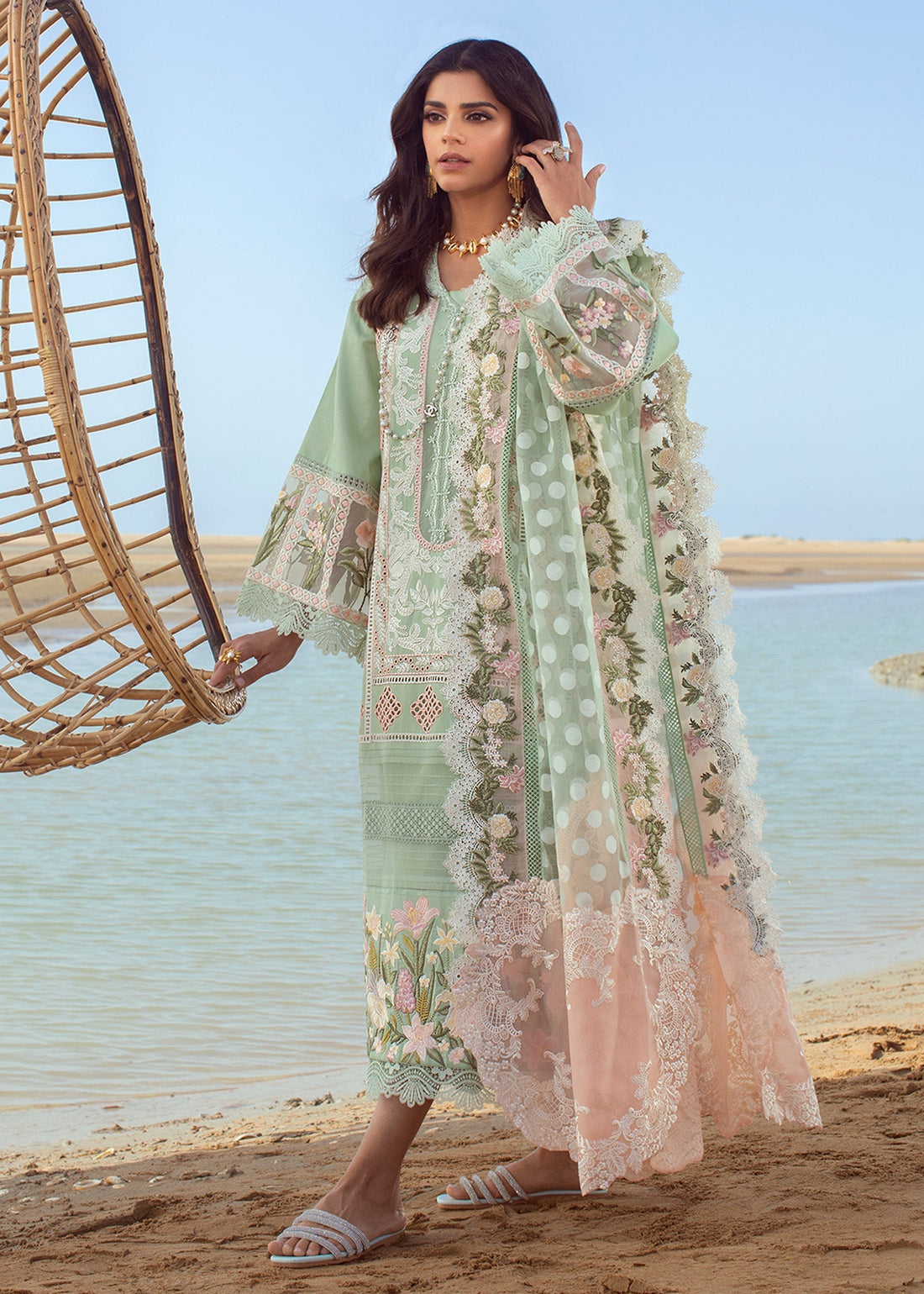 CRIMSON HEAVY EMBROIDERED LAWN UNSTICHED 3pc (SL-1245)