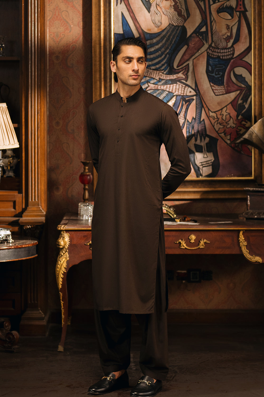 Royal Elite W&W By J. (DARK BROWN)