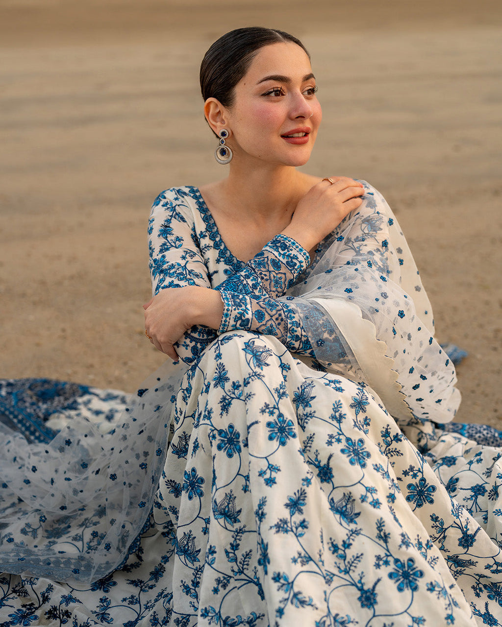 JEHONA BY FAIZA SAQLAIN HEAVY EMBROIDERED LAWN UNSTICHED 3pc SL-748