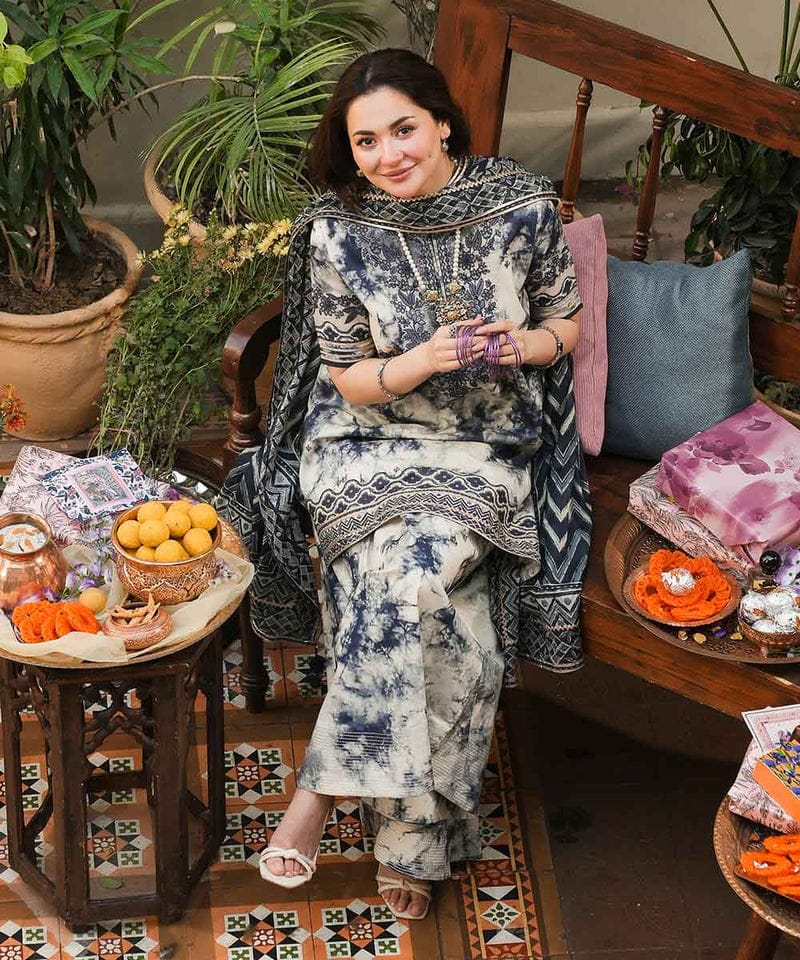 SAPHIRE PRINTED EMBROIDERED LAWN 3pc (SL-1258)