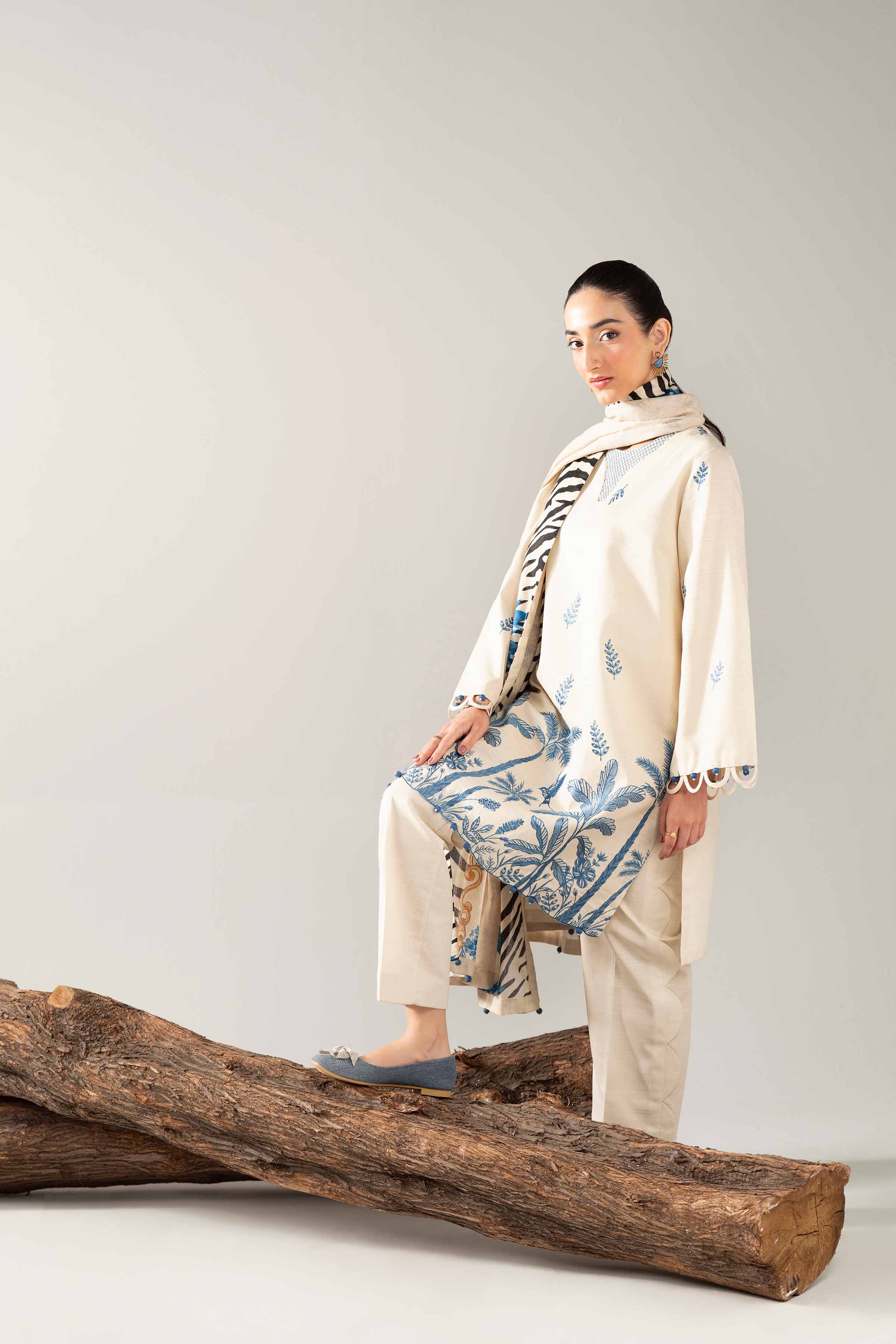 NISHAT-Embroidered Lawn Unstiched 3pc (SL-344)