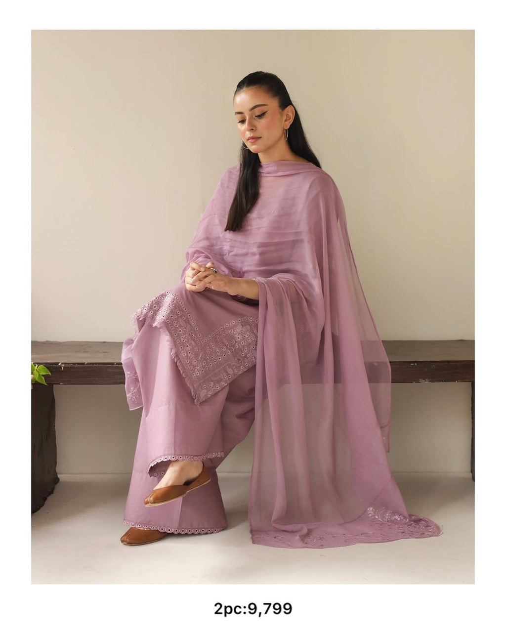 Lavender Embroidered Lawn Suit 3 Piece - Pure Chiffon Dupatta & Trouser | zarysh